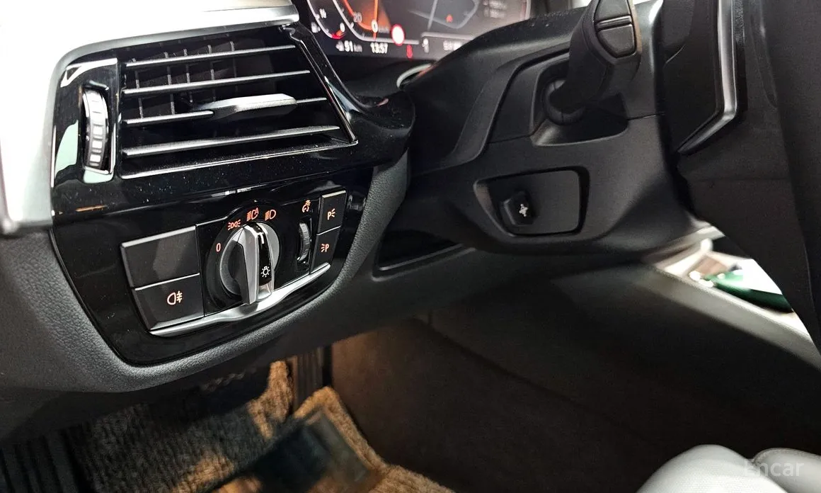 Фото 27 - BMW 5 Series