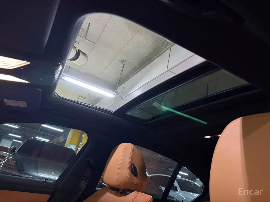 BMW 3 Series 2019 320i M Sport