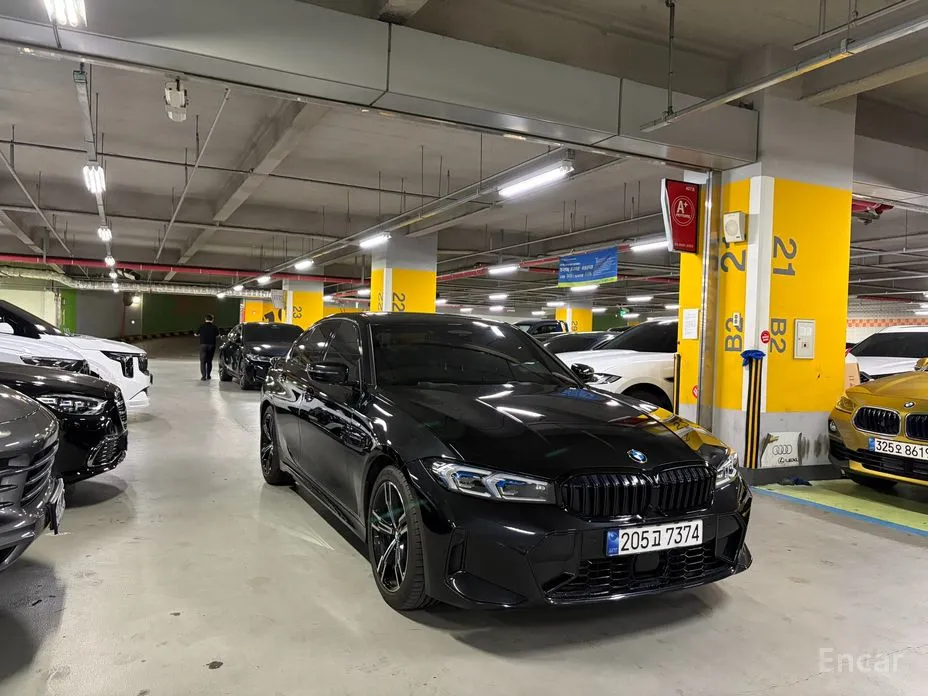 BMW 3 Series 2019 320i M Sport