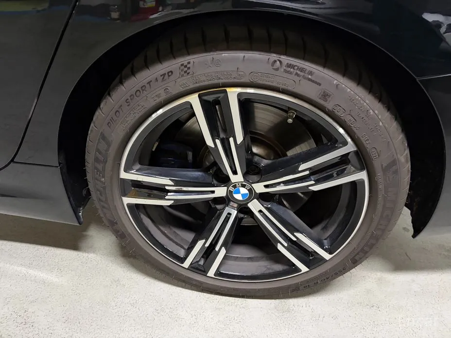 BMW 3 Series 2019 320i M Sport