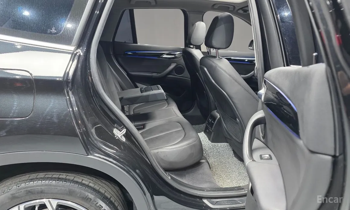Photo 11 - BMW X1