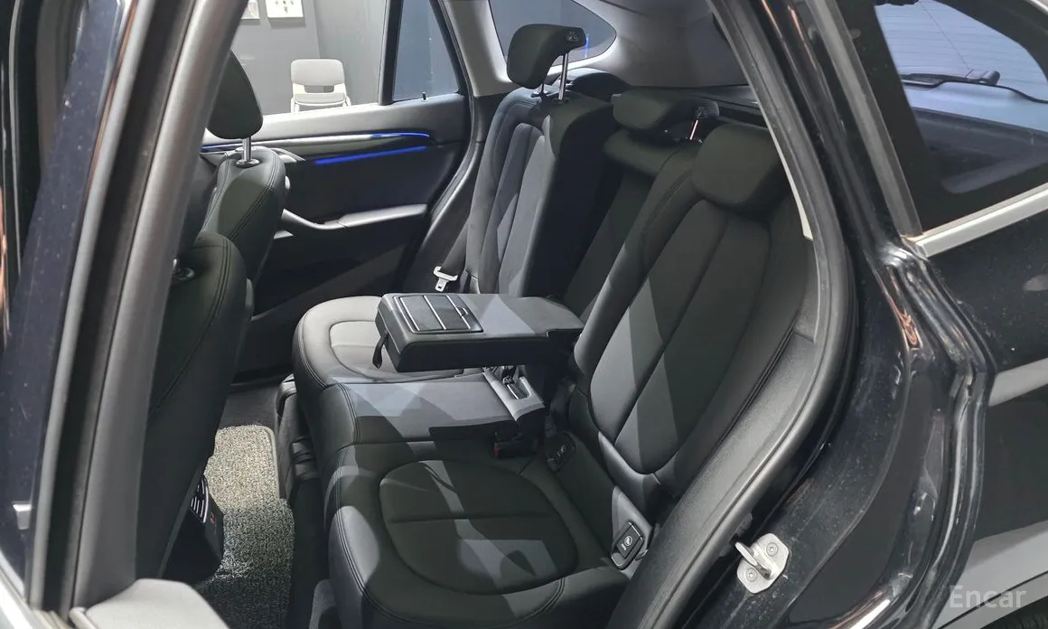 Photo 12 - BMW X1