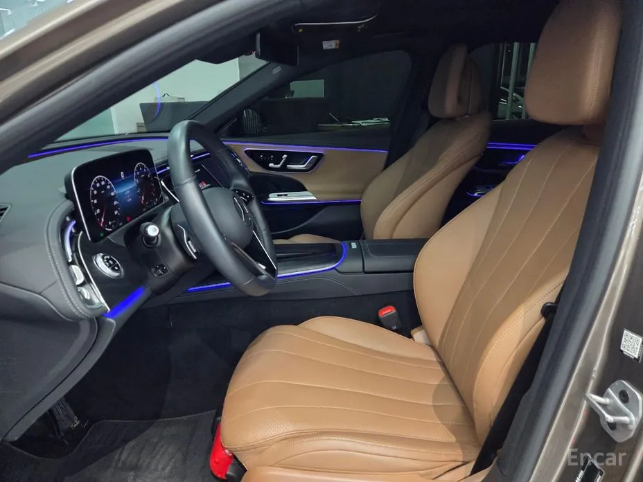 Mercedes-Benz E-Class 2024 E200 Avantgarde