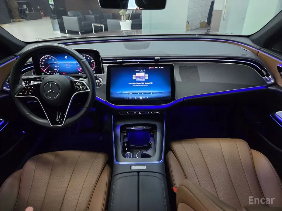 Mercedes-Benz E-Class 2024 E200 Avantgarde