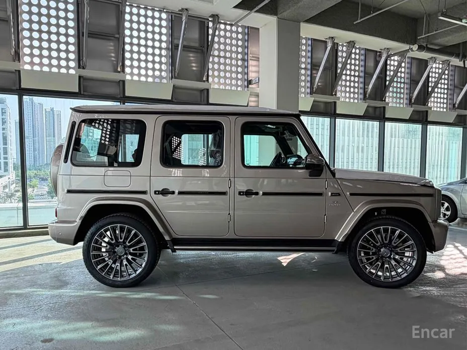 Фото 4 - Mercedes-Benz G-Class