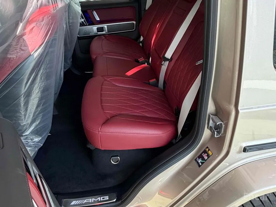 Фото 9 - Mercedes-Benz G-Class