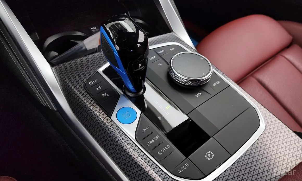 Фото 9 - BMW i4