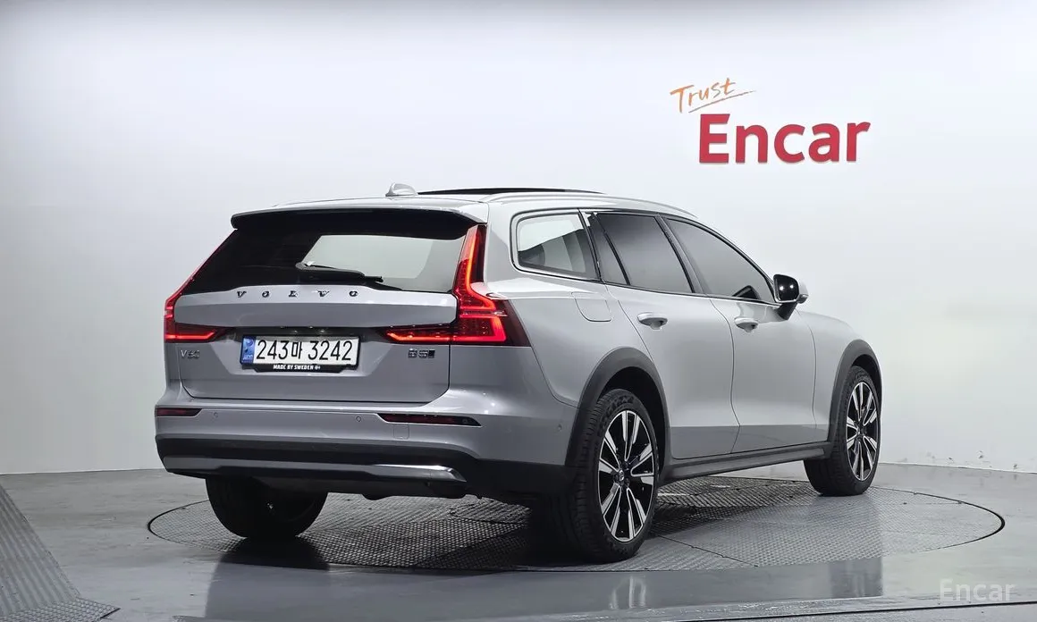 Volvo V60 2019 B5 Ultimate AWD