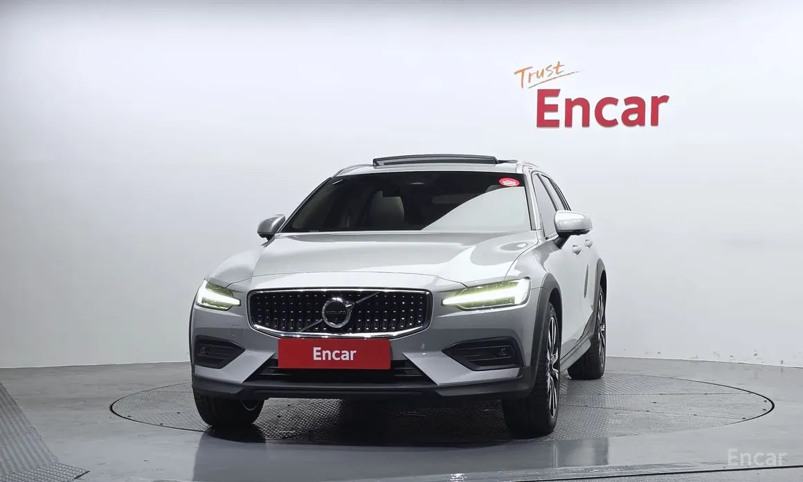 Volvo V60 2019 B5 Ultimate AWD