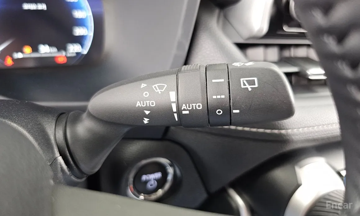 Toyota RAV4 2019 2,5 4WD Hybrid LTD