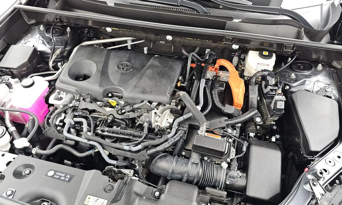 Toyota RAV4 2019 2,5 4WD Hybrid LTD