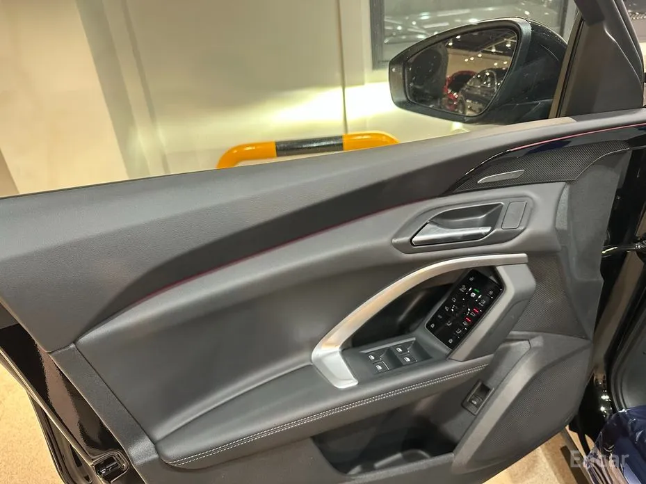 Audi Q5 2025 40 TDI Quattro S Line Black Edition