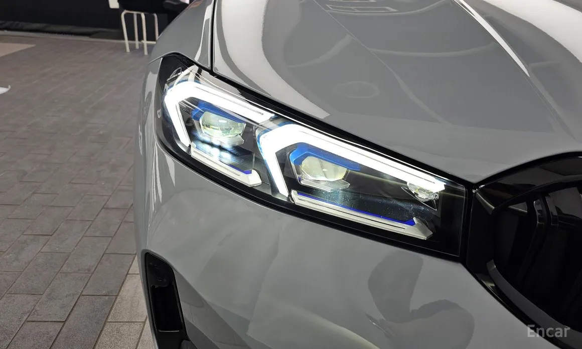 BMW 3 Series 2019 320i M Sport
