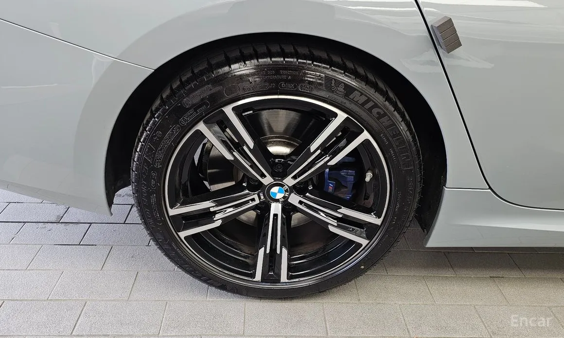 BMW 3 Series 2019 320i M Sport