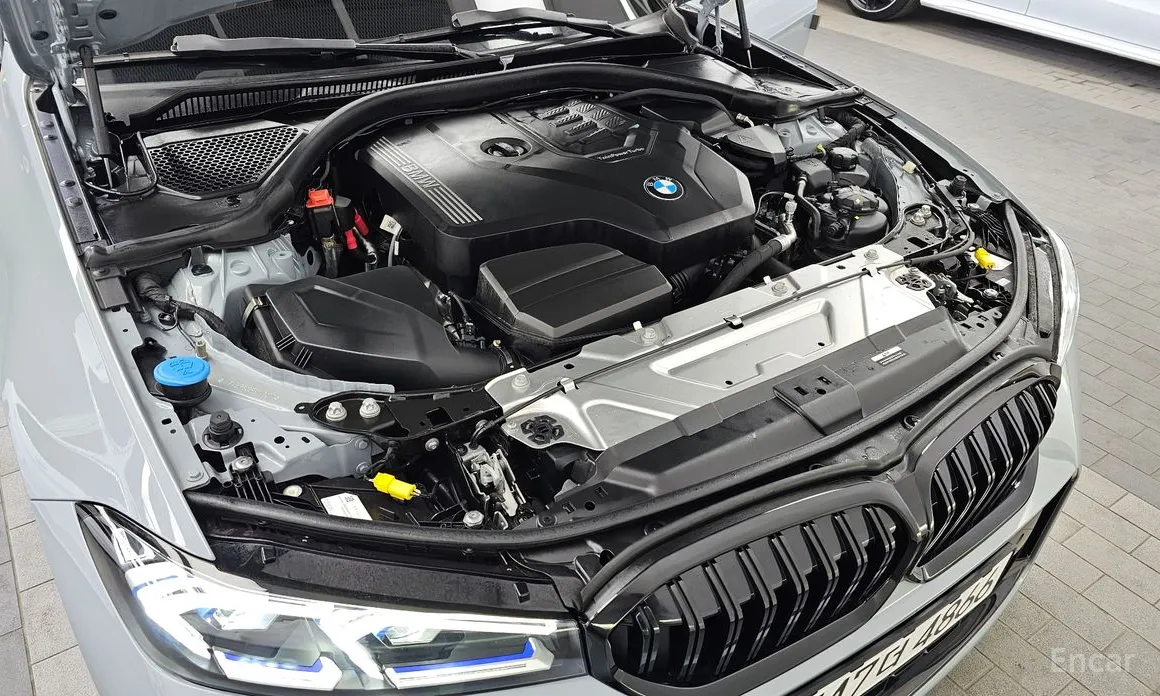 BMW 3 Series 2019 320i M Sport