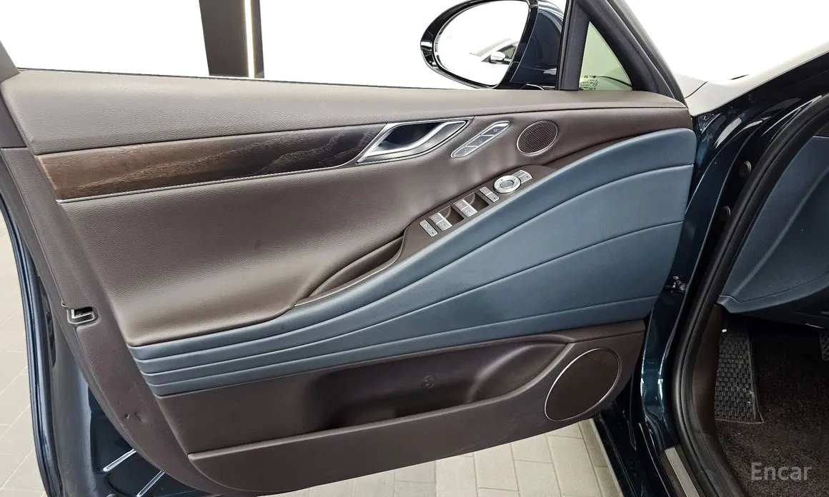 Фото 24 - Genesis G80