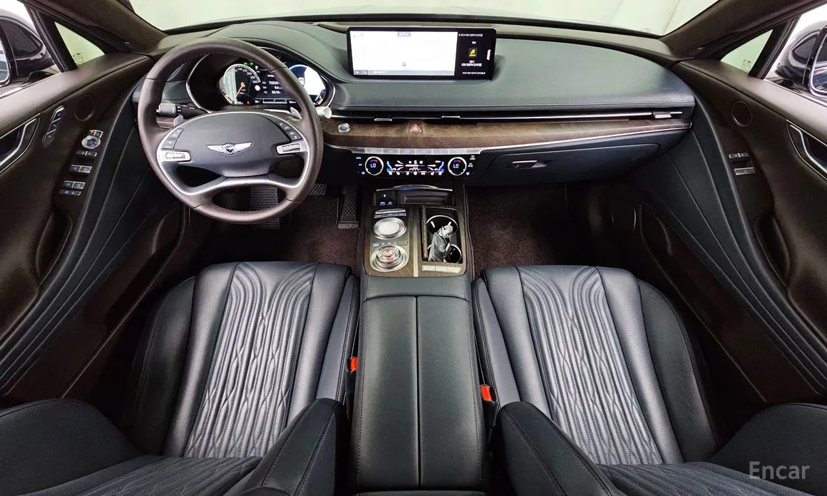 Фото 7 - Genesis G80