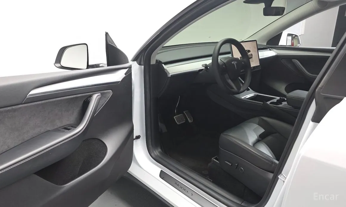 Tesla Model Y 2020 RWD