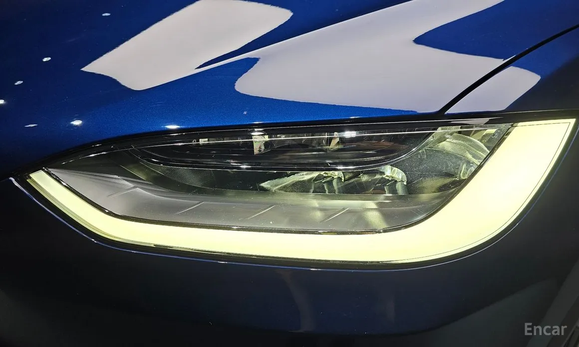 Фото 22 - Tesla Model X