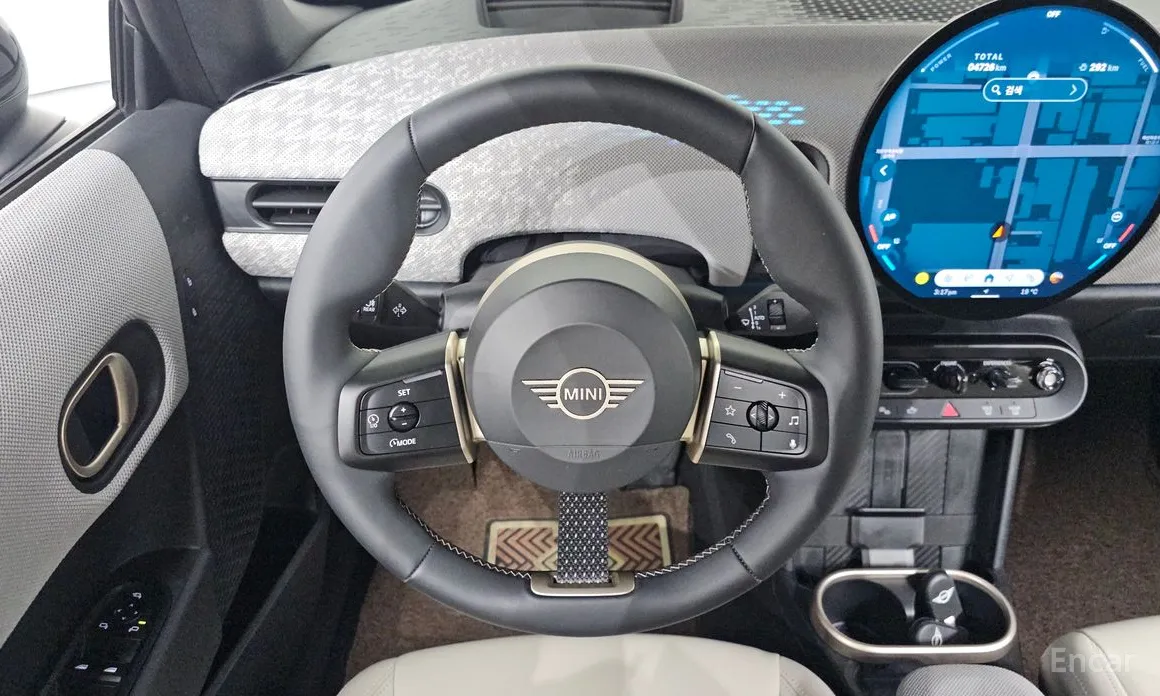 Mini Cooper Convertible 2025 Favoured