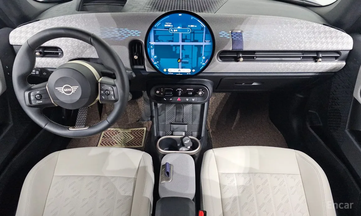 Mini Cooper Convertible 2025 Favoured