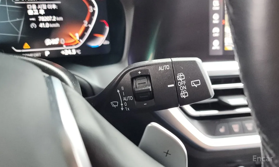 BMW 3 Series 2019 320i Touring Luxury