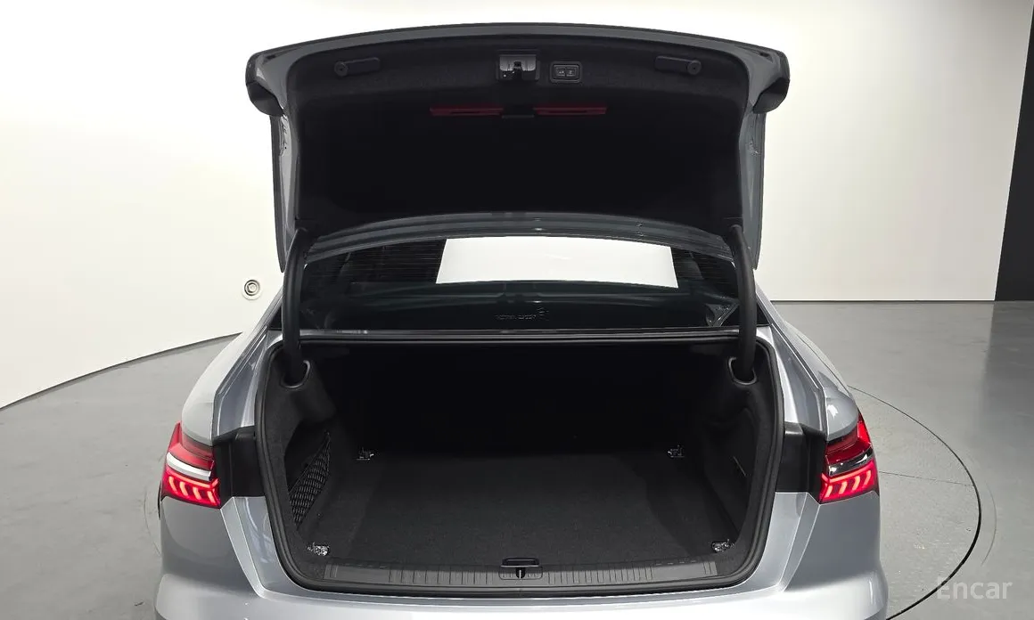 Audi A6 2019 45 TFSI Quattro Premium