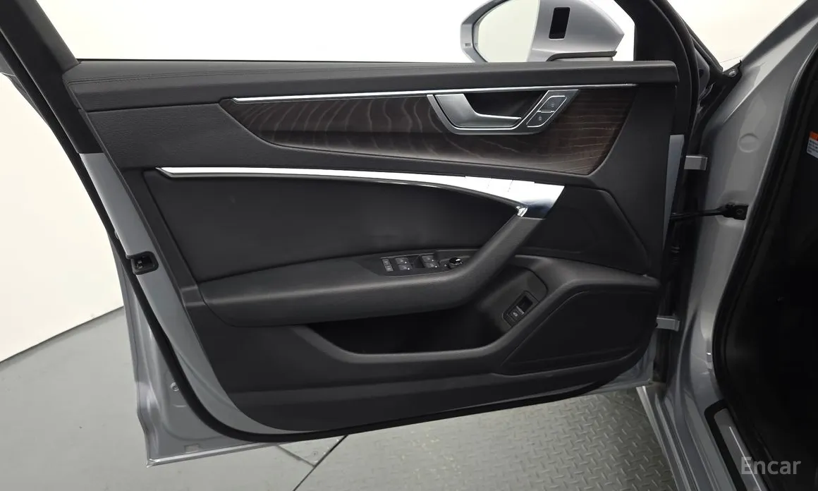 Audi A6 2019 45 TFSI Quattro Premium