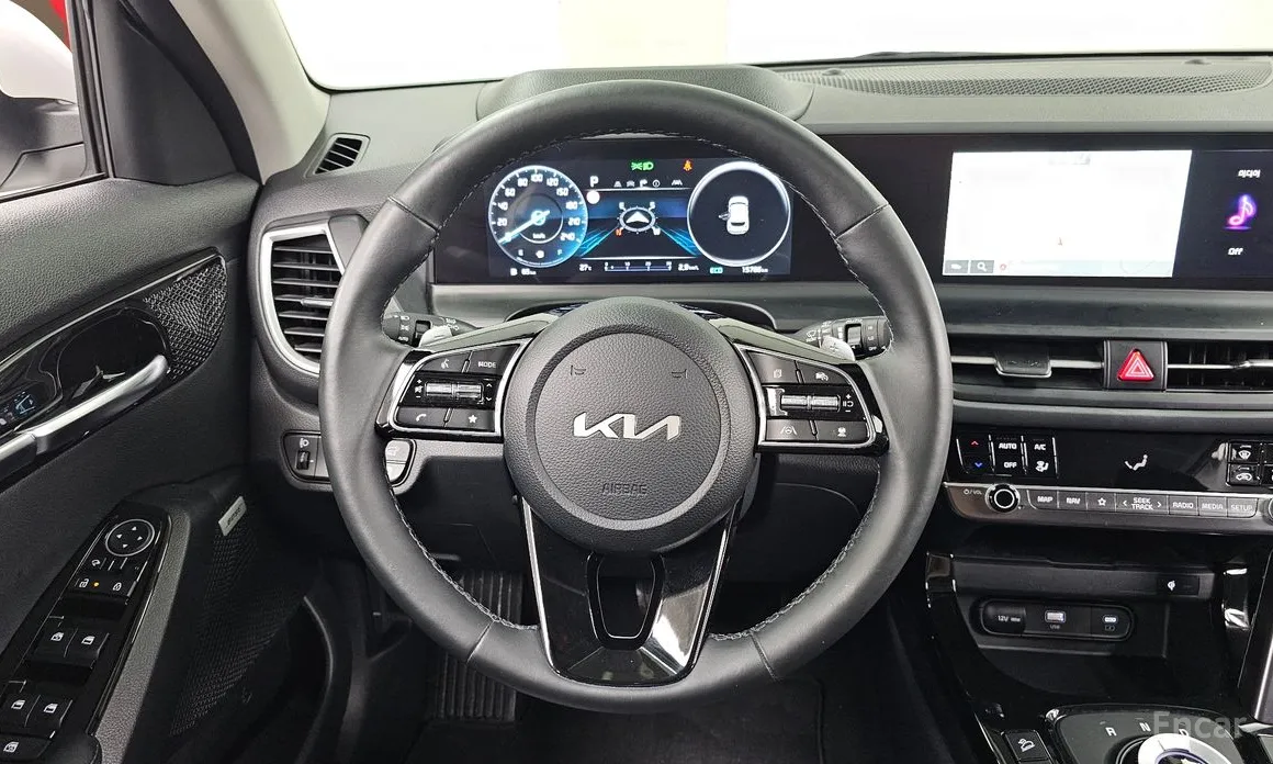 صورة 13 - Kia Seltos