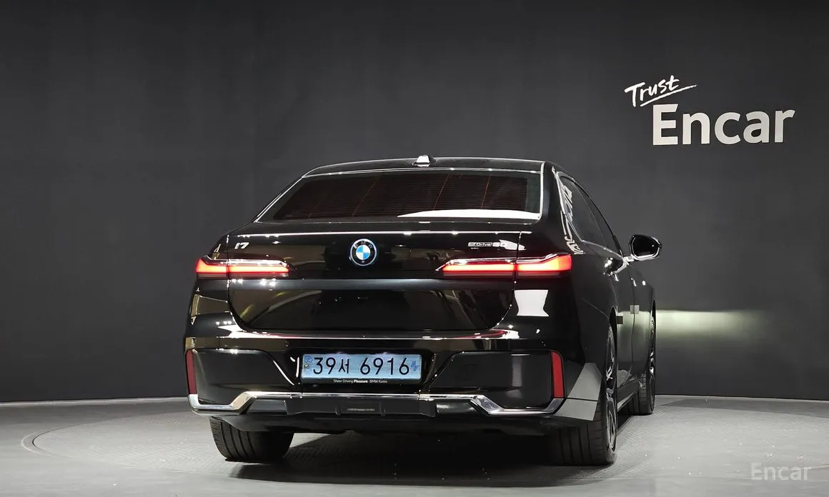 BMW i7 2022 eDrive 50 M Sport