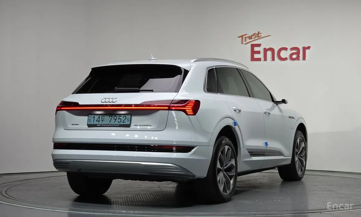 Audi e-tron 2020 55 Quattro
