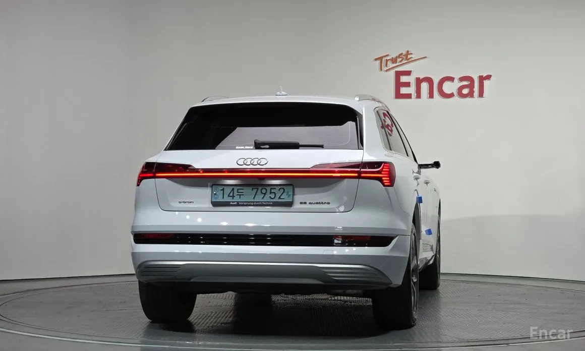 Audi e-tron 2020 55 Quattro