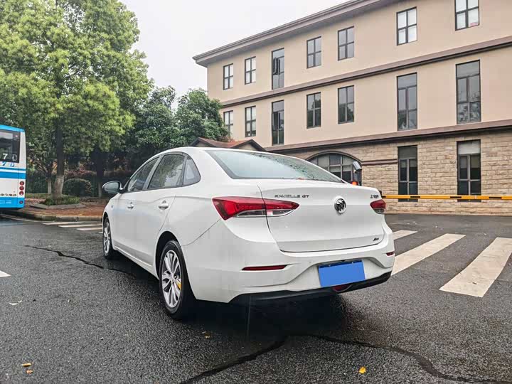 Фото 8 - Buick Excelle GT