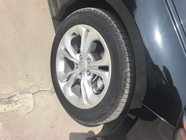 Фото 6 - Honda Accord
