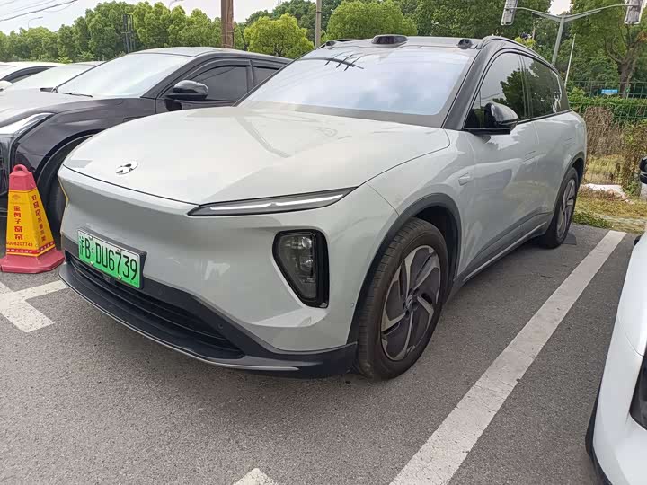 Фото 1 - Nio ES6