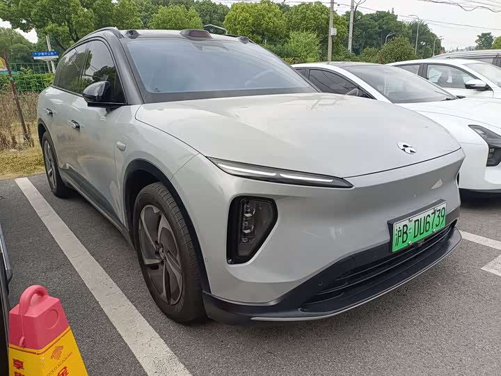 Фото 3 - Nio ES6