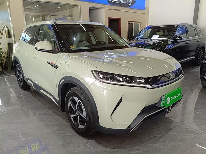 Photo 4 - BYD Yuan Up