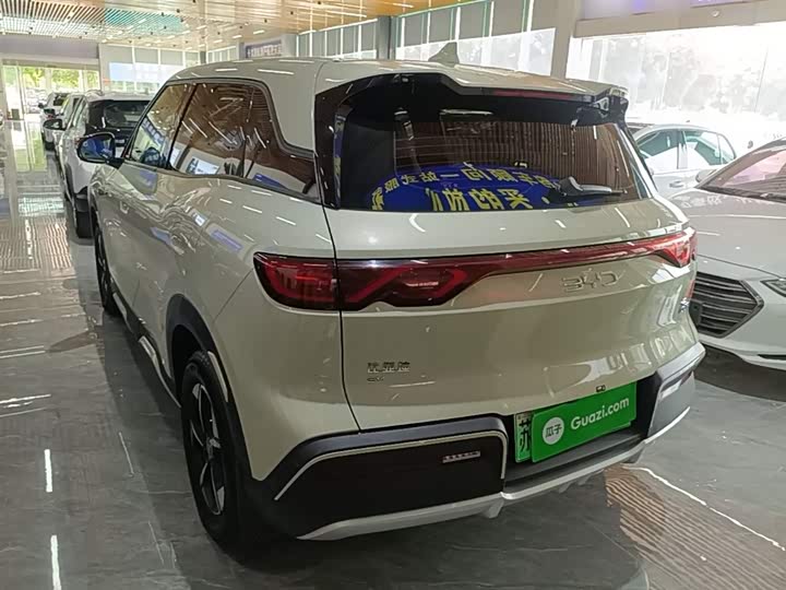 Photo 5 - BYD Yuan Up