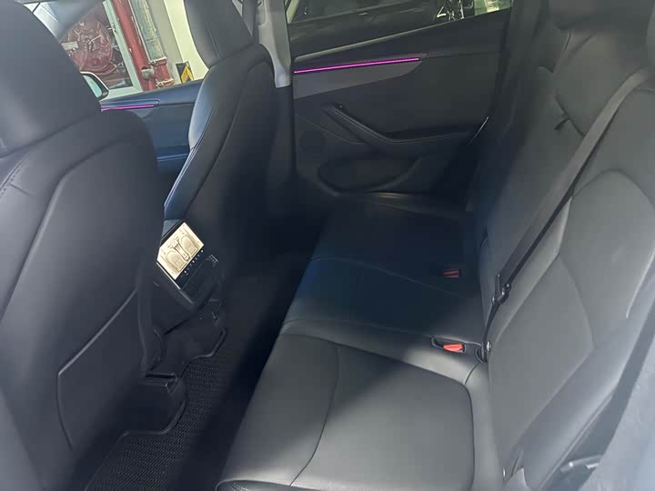Фото 8 - Tesla Model Y