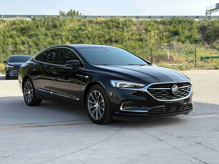 Фото 3 - Buick LaCrosse