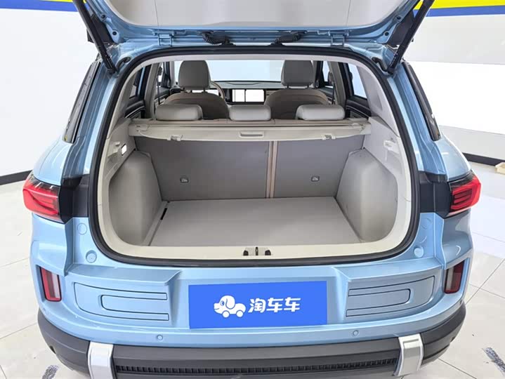 Geely Icon 2023 2023款 1.5TD 巧克力醇臻版