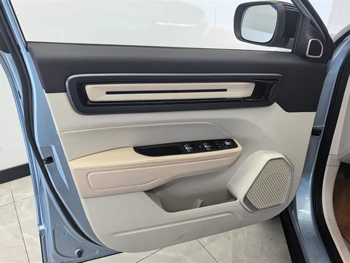 Geely Icon 2023 2023款 1.5TD 巧克力醇臻版