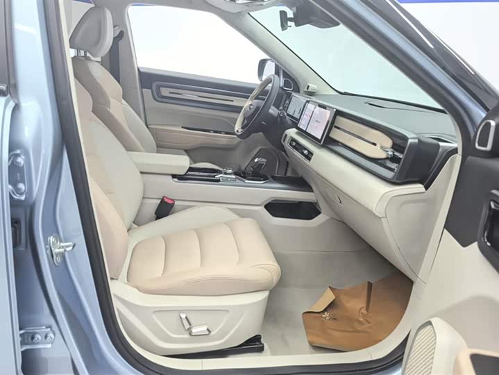 Geely Icon 2023 2023款 1.5TD 巧克力醇臻版