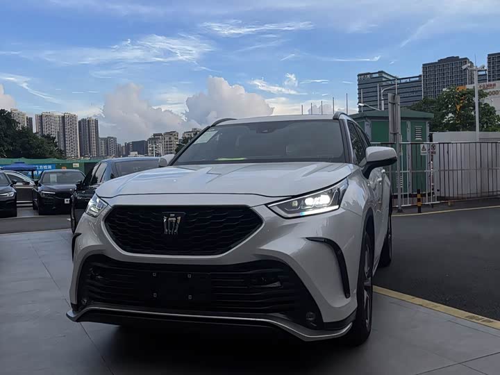 2026 Toyota Crown Kluger
