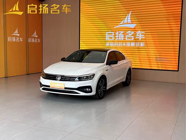 صورة 2 - Volkswagen Lamando L
