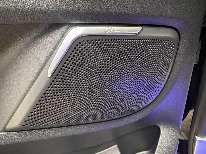 Mercedes-Benz V-Class 2021 2021款 V 260 L 长轴距豪华版