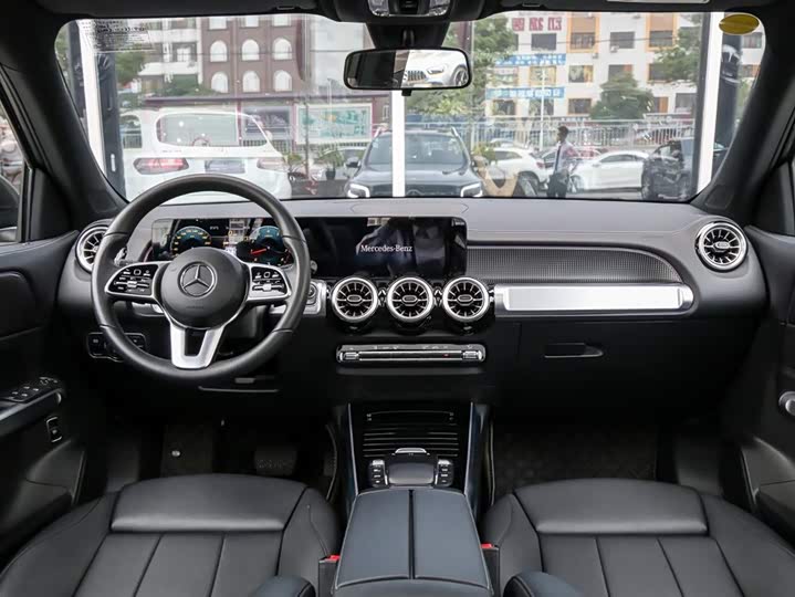 Mercedes-Benz GLB-Class 2022 2022款 GLB 200 动感型