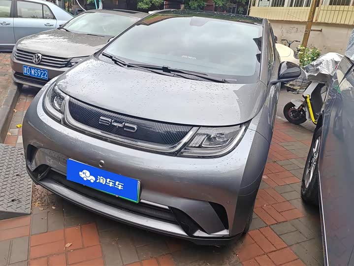 Фото 1 - BYD Dolphin