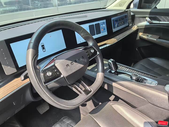 2023 Roewe RX9