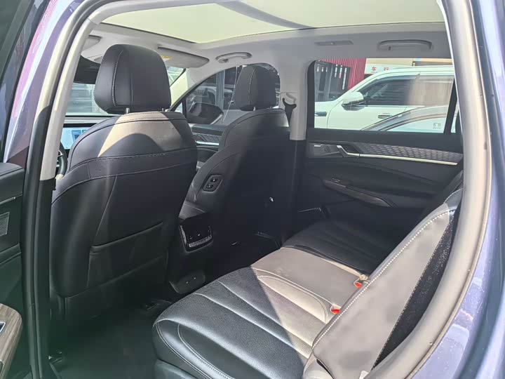2023 Roewe RX9